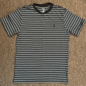 Boys Small Striped Volcom T-shirt  *Good Condition*